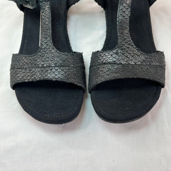 Ecco Black Scale Print Leather T-Strap Touch 25 Sandals EU 36 US 5 - Picture 7 of 12